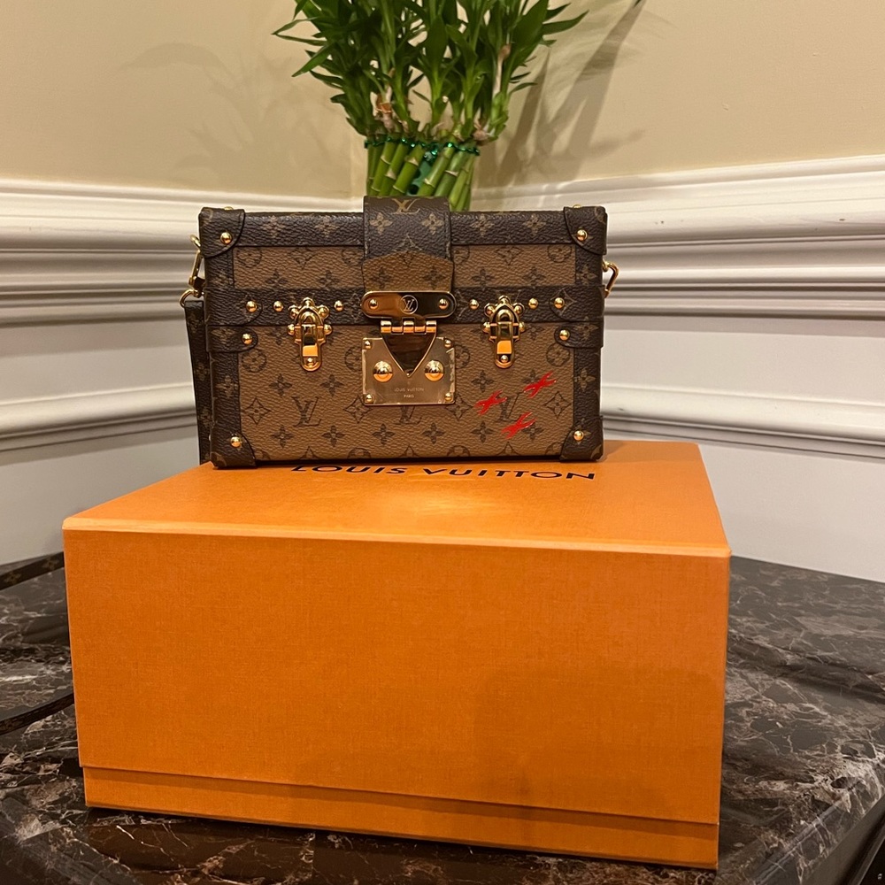 Authentic Louis Vuitton Petite Malle Crossbody bag/trunk